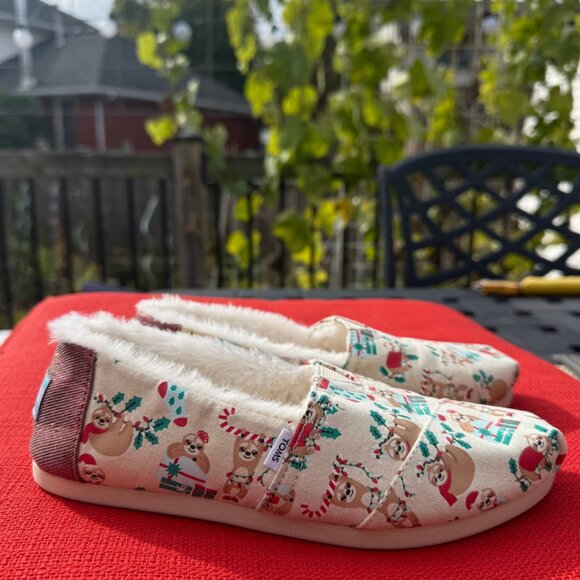 TOMS Alpargata Christmas Sloths Shoes Slippers - Womens Size US 5 - NWOT - Picture 4 of 8